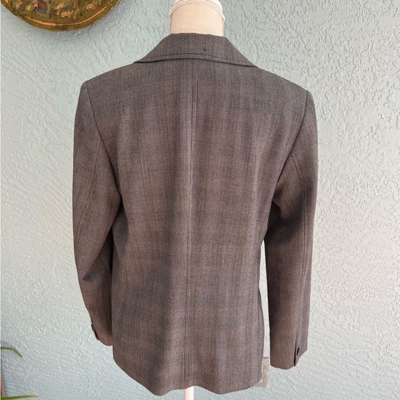 Raffaella || Women's Gray Plaid Jacket/Blazer IN EXCELLENT CONDITION - Picture 2 of 6